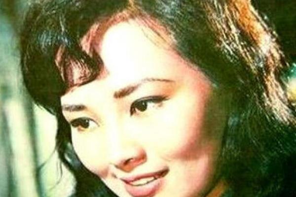 如何通过李湘的八字揭开命运密码的秘密