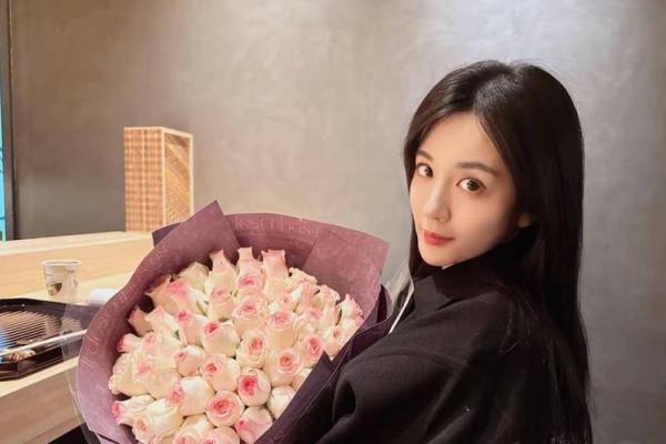 王晓晨命理分析：如何破解命运密码，揭示人生暗藏玄机