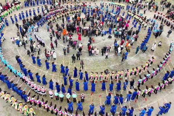 探索苗族芦笙节的习俗与养生文化 探索苗族芦笙节的习俗与养生文化