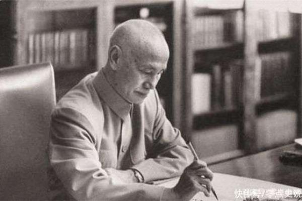 如何改变命运:解读宋美龄八字中的不为人知的潜力 如何改变命运:解读宋美龄八字中的不为人知的潜力