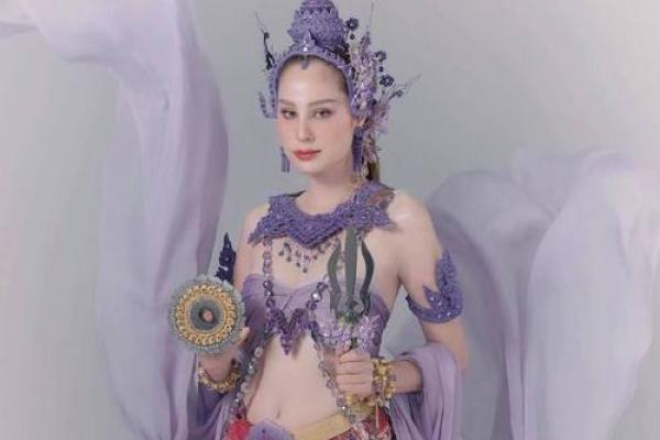 泰国宋干节：水的净化与心灵的洗礼