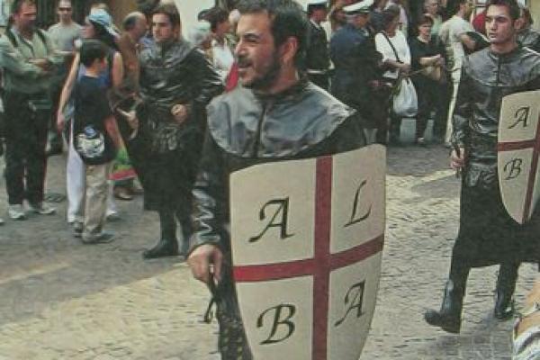 意大利春季节日如何反映人们对自然的敬畏 意大利春季节日如何反映人们对自然的敬畏