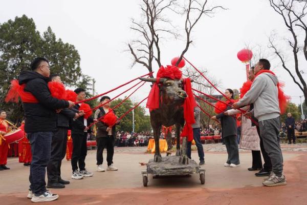 农耕节日背后的文化意义与习俗传承 农耕节日背后的文化意义与习俗传承