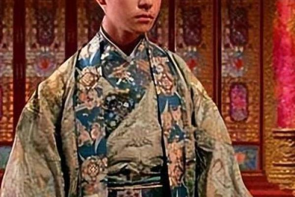 他们的八字揭示命运暗藏玄机，秦俊杰杨紫如何打破宿命？