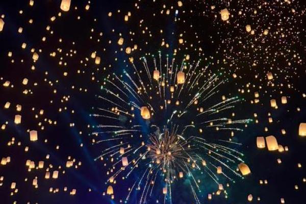 泰国灯会节:探索泰国灯会的天文意义与乡土气息 泰国灯会节:探索泰国灯会的天文意义与乡土气息