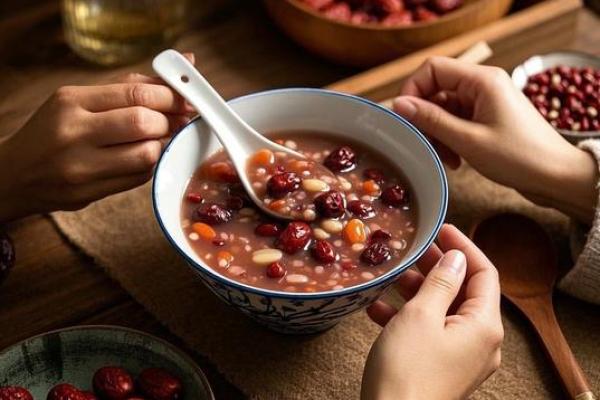 腊八节的传统与现代养生食谱分享