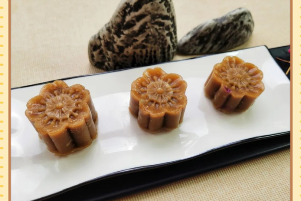 中秋节的饮食文化:月饼与养生食谱 中秋节的饮食文化:月饼与养生食谱