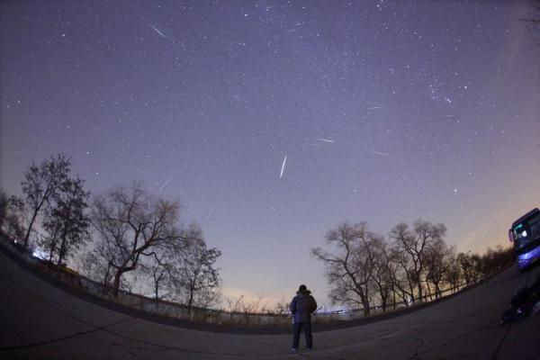 天文爱好者必看,今年夏季流星雨最佳观赏时机 天文爱好者必看,今年夏季流星雨最佳观赏时机